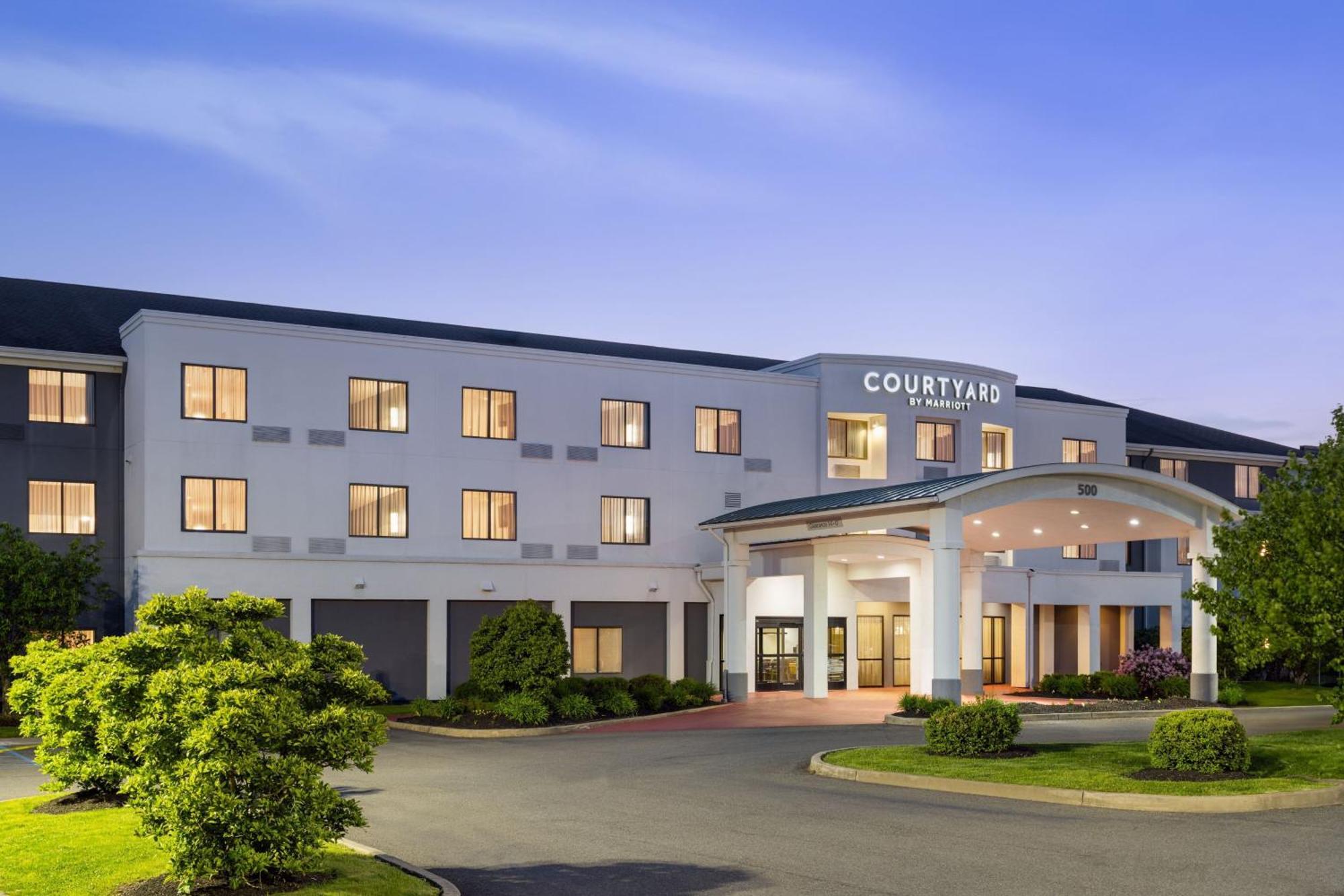 Hotel Courtyard By Marriott Kingston Exterior foto